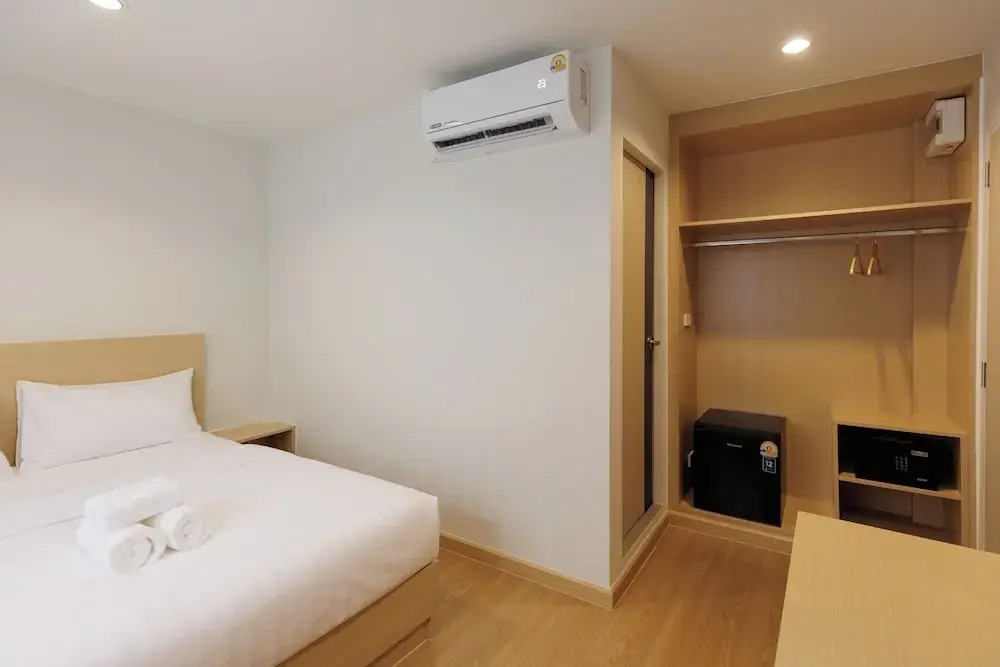 Takka Hotel - Bearing