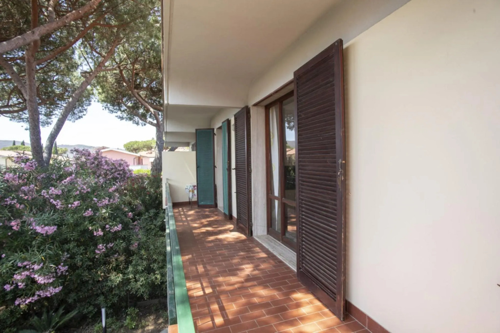 Spacious New Gabbiano 6+1 beds 100 mt far the Beach of Marina di Campo-IL NUOVO GABBIANO