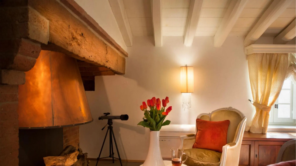 Independent Luxury Villa With Pool and Jacuzzi in the Chianti Region-podere Degli DEI