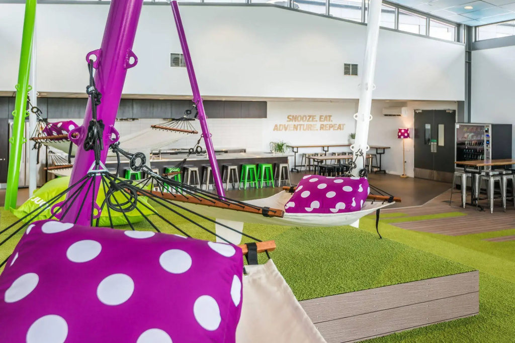 LyLo Christchurch Airport