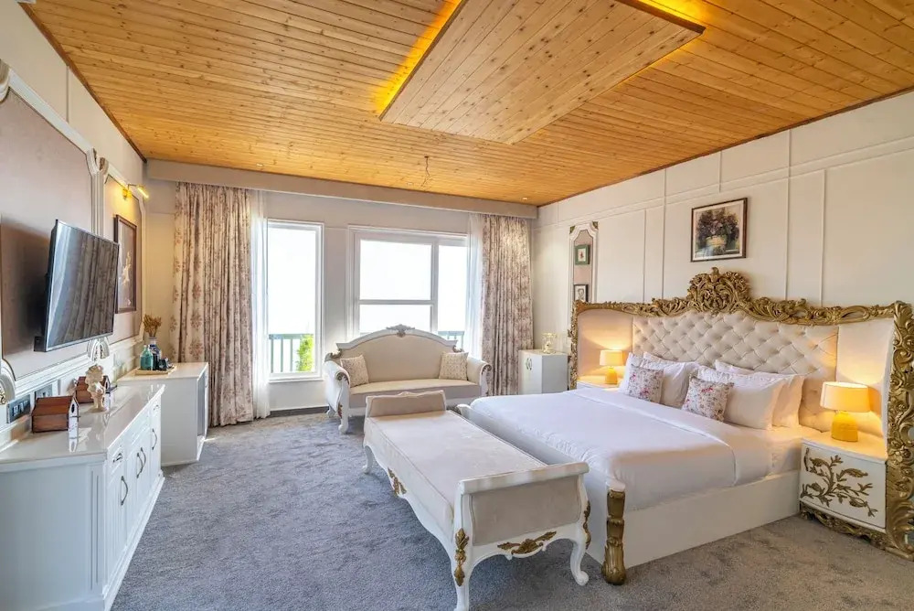 The English Country House