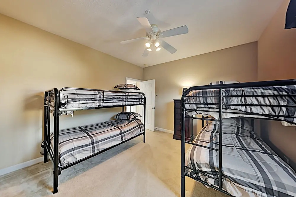 331catal 3 Bedroom Condo