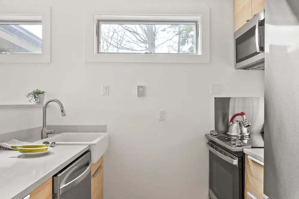 22 Village Run 3 Bedroom Condo by RedAwning