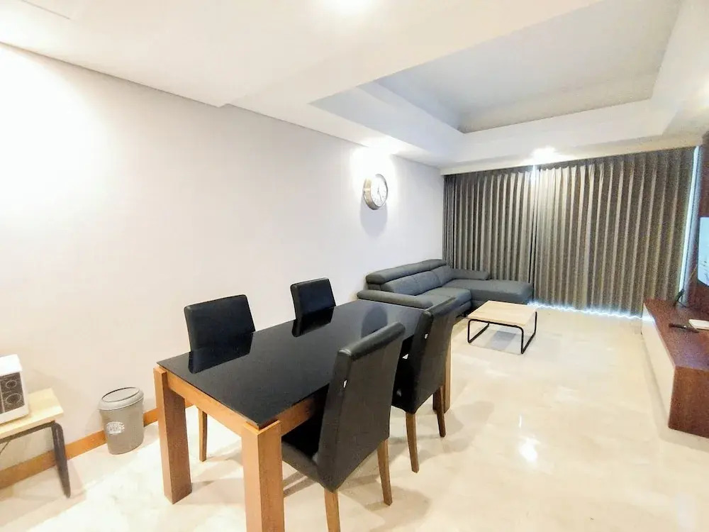 2Br Luxurious And Spacious Apartment At One East Penthouse Residence