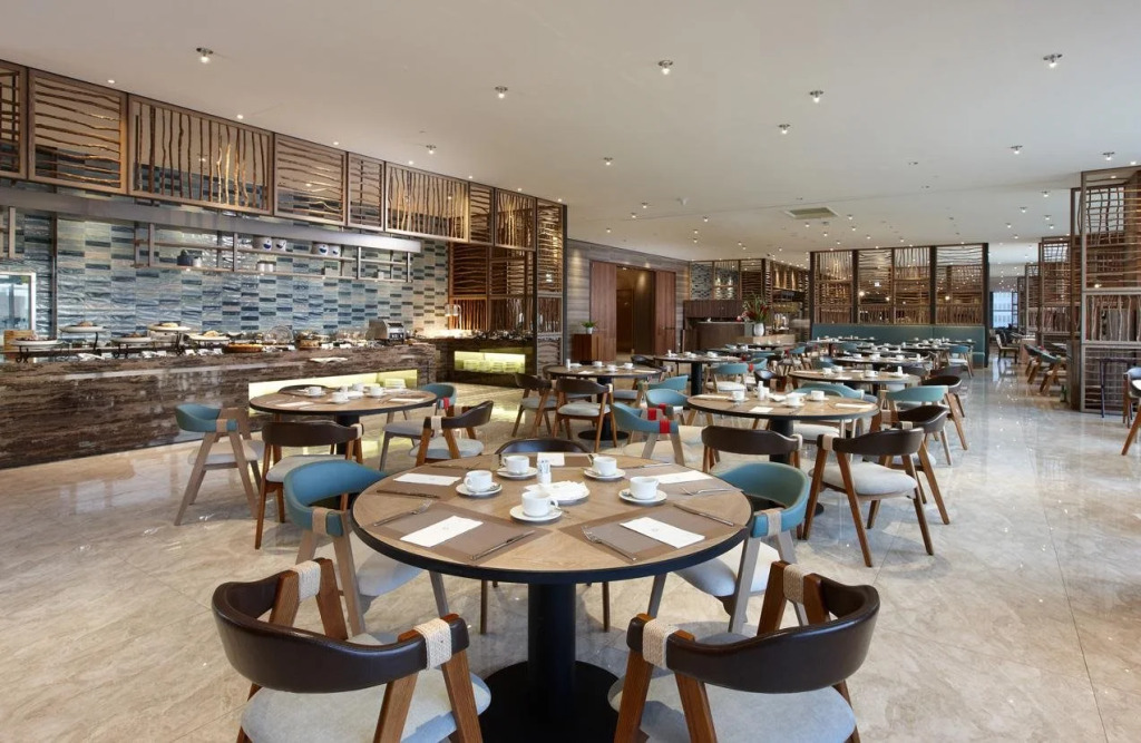 Discovery Hotel