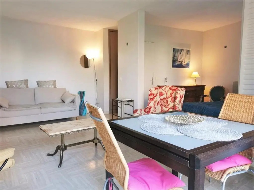 Appartement Mandelieu-la-Napoule, 2 pièces, 4 personnes - FR-1-609-60