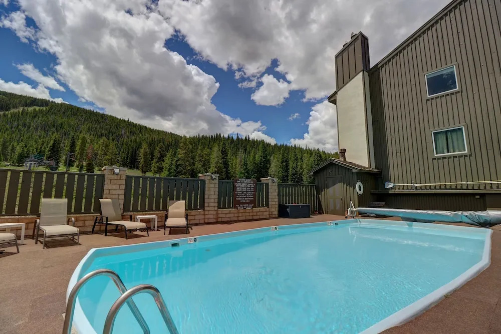Heated Pool Ski-In Walk-Out Perfect Hotel Room - CV210A by Redawning