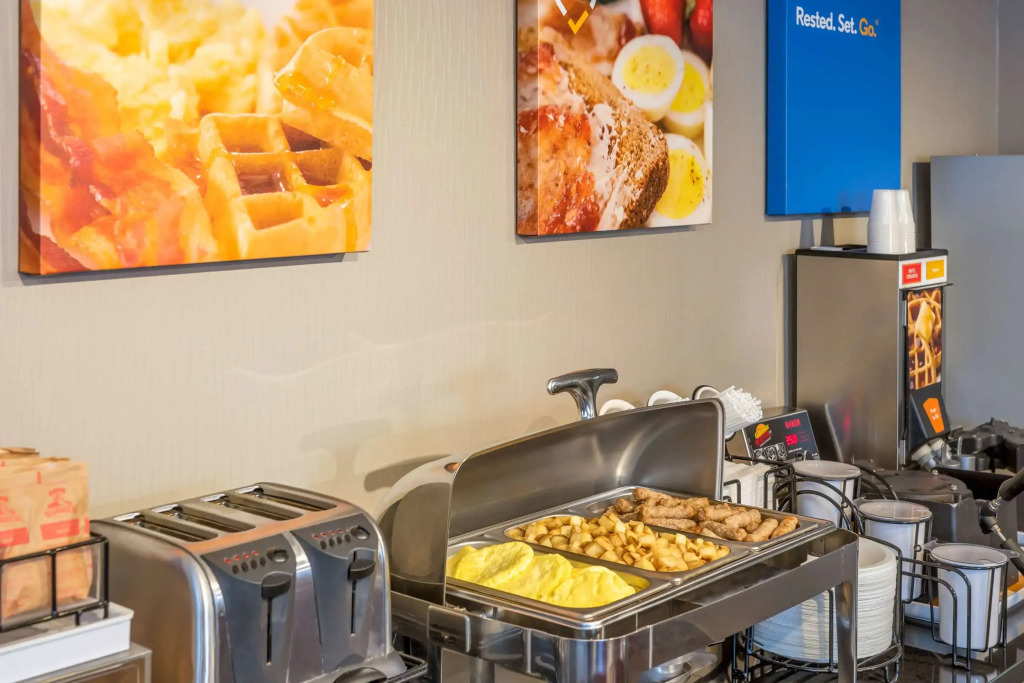 Comfort Inn South Shore