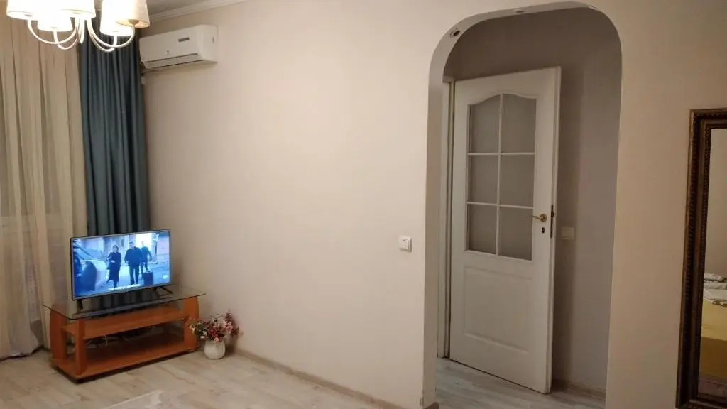 Dacia Apartments