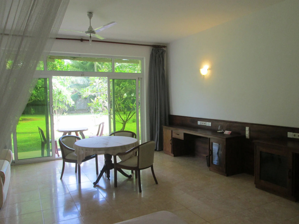 Raja Beach Hotel