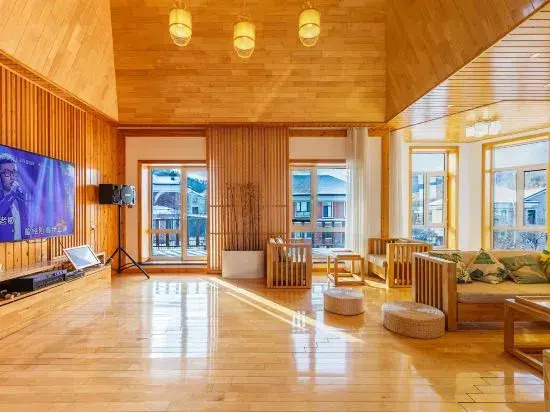 Yabuli Ski Resort winter to Summer Solstice Homestay