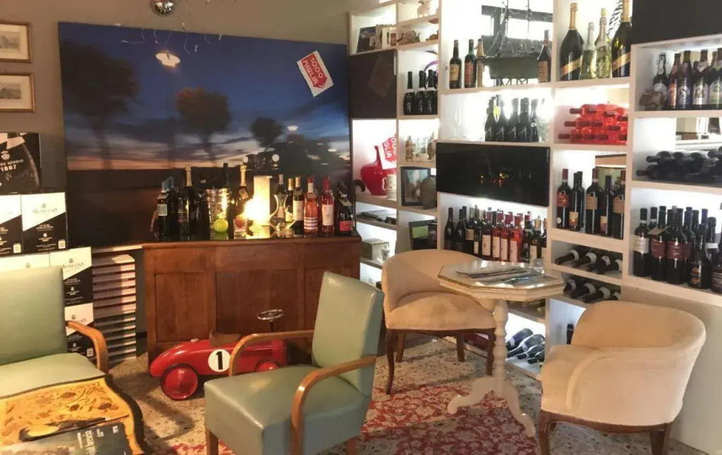 International Rooms & Apartments