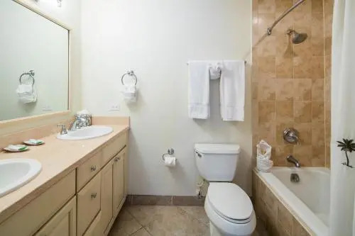 South Bay Beach Club #33 - 3 Bedroom 2 Bathroom Unit