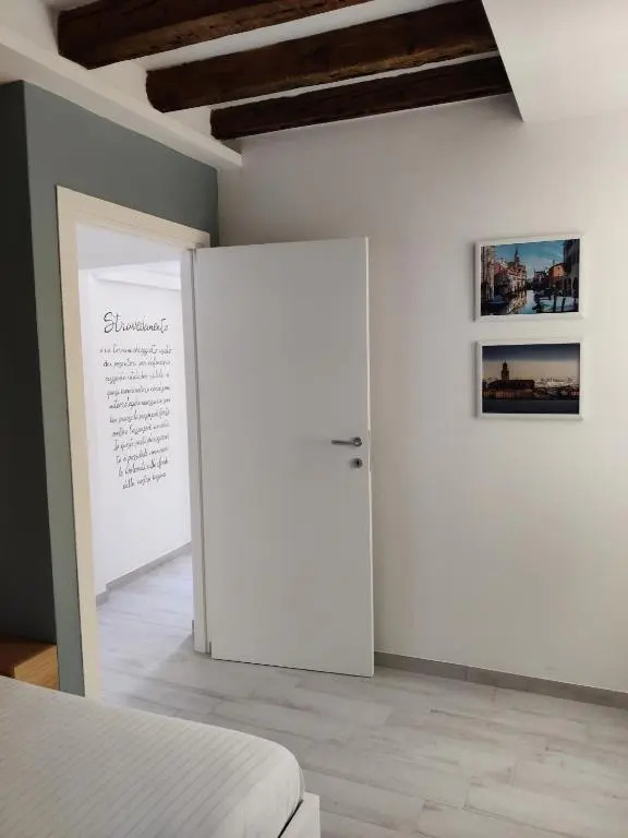Stravedamento Suite Apartment