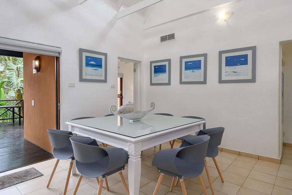 San Lameer Villa Rentals Three Bedroom Superior 2605