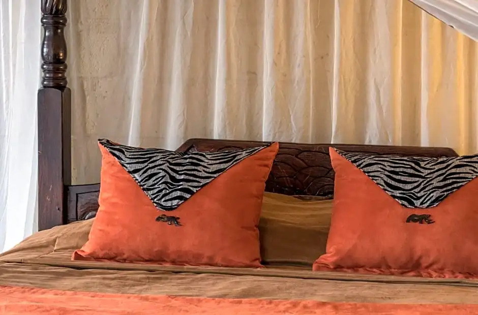 Rhino Watch Safarilodge