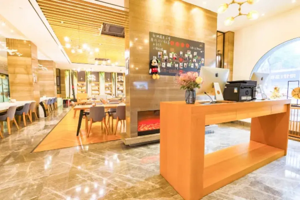 Vienna Hotel (Yixing High-speed Railway Station)
