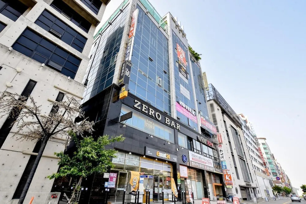 Gimhae Business Hotel K