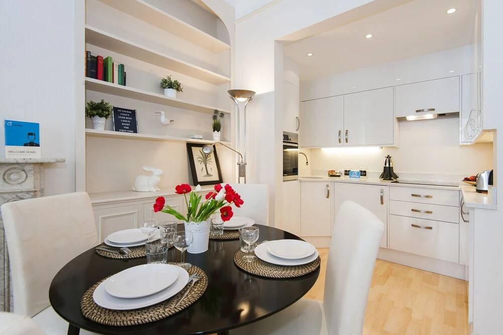 The Coleherne Road Nest - TL1
