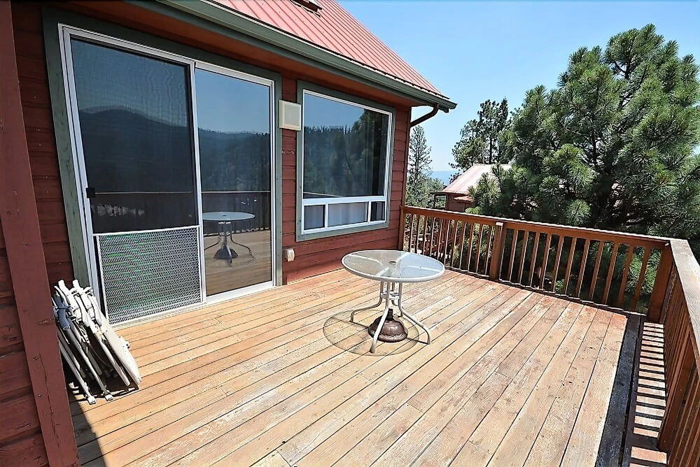 Majestic Cabin - Three Bedroom Cabin