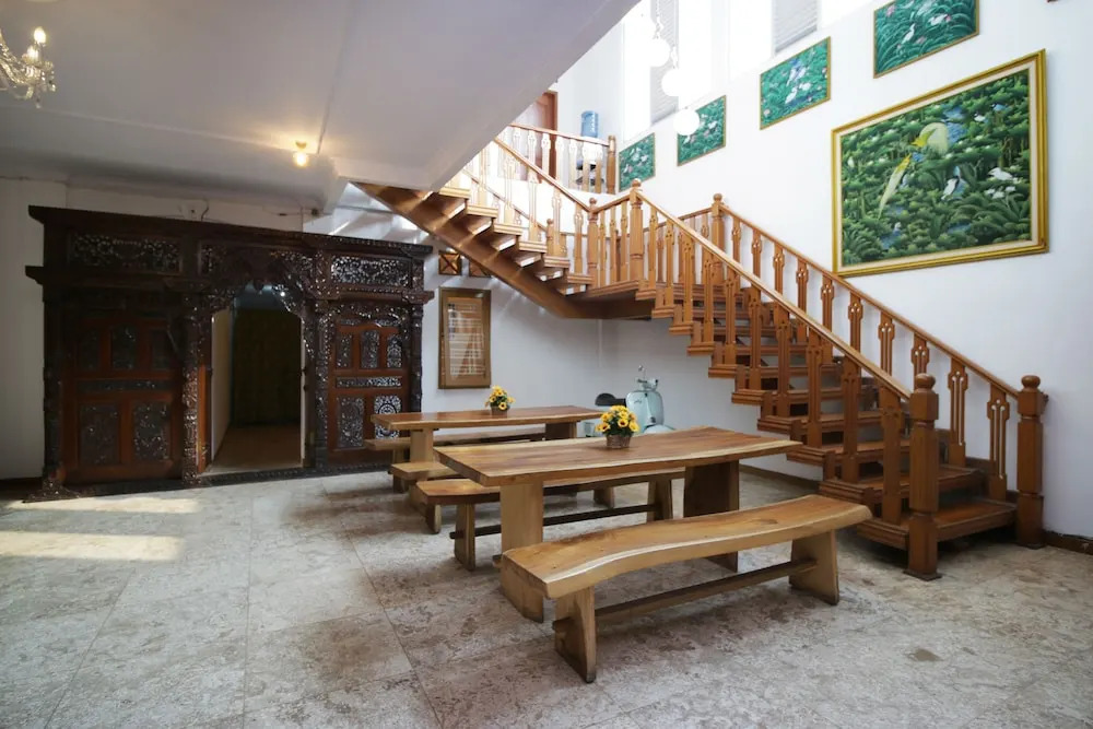 Airy Syariah Raya Inpres Kramat Jati Jakarta