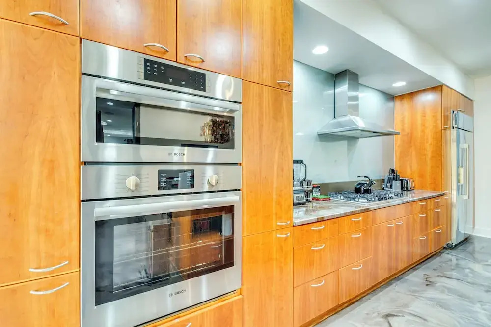 7 Mi to Dtwn Atl: Sleek & Modern Home!