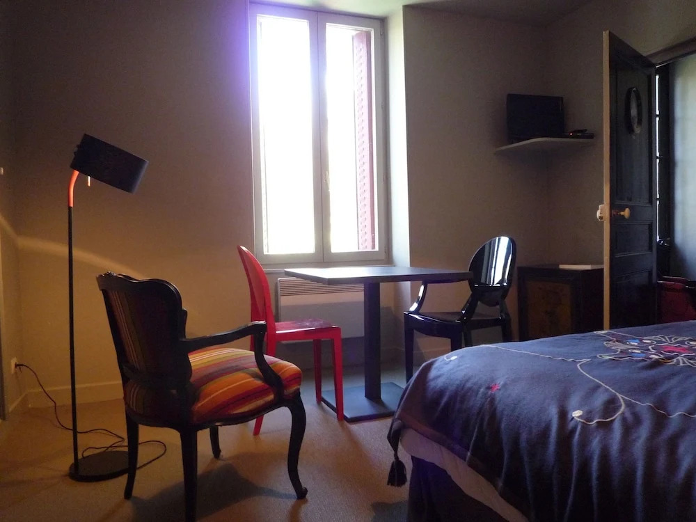 Chambres dHôtes Castel Des Cèdres