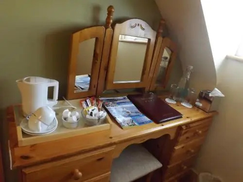Gort Na Mona B & B
