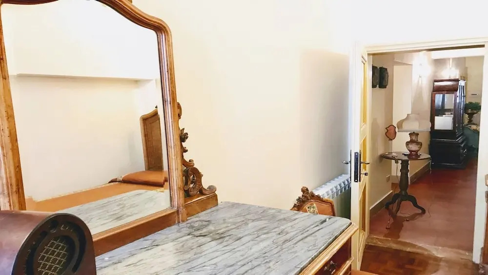 Spoleto Contessa Grandecentral Spoletosleeps 6