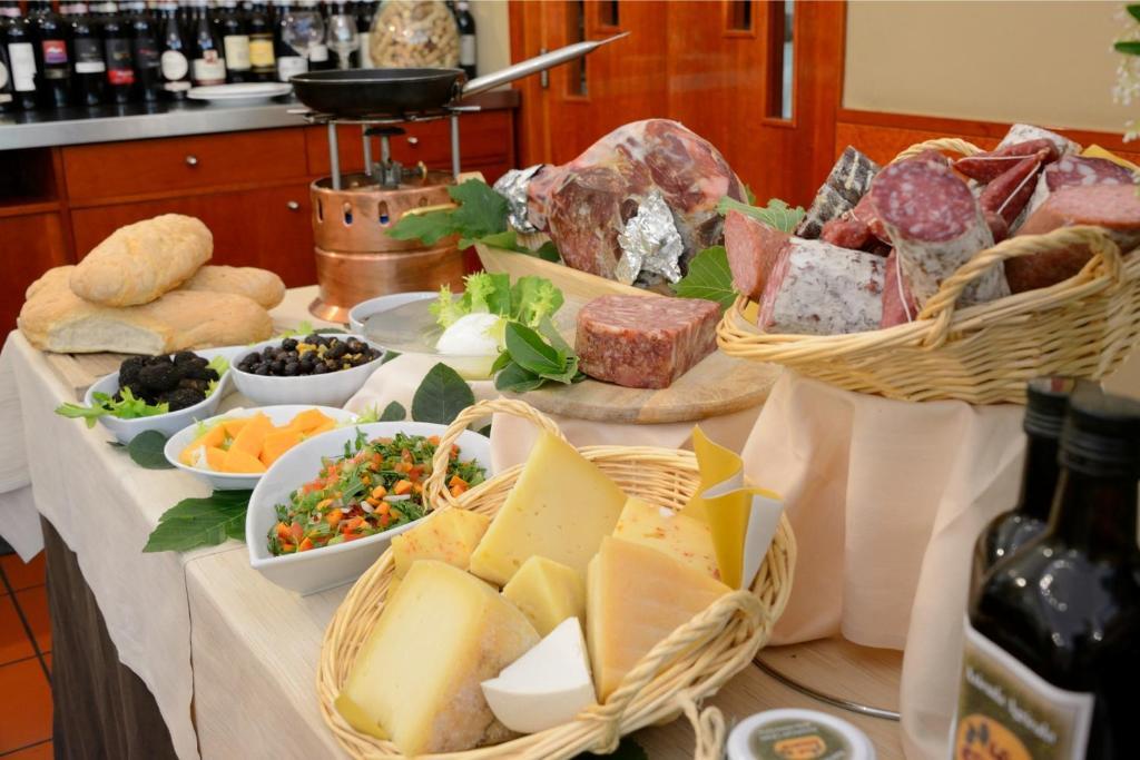 Guesia Village Hotel & Spa