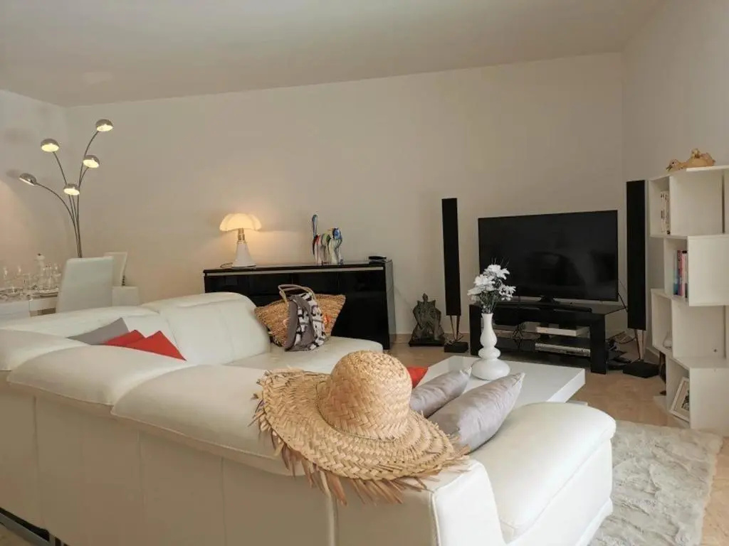 Appartement Cannes la Bocca, 3 pièces, 4 personnes - FR-1-609-12