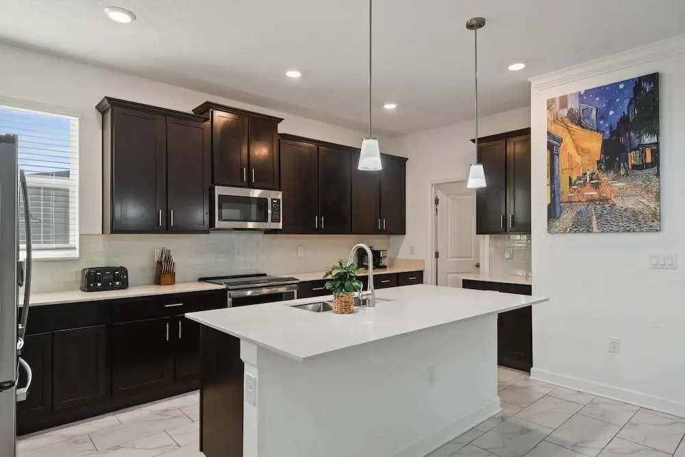 Luxurious Resort Home Near Disney & Shopping!