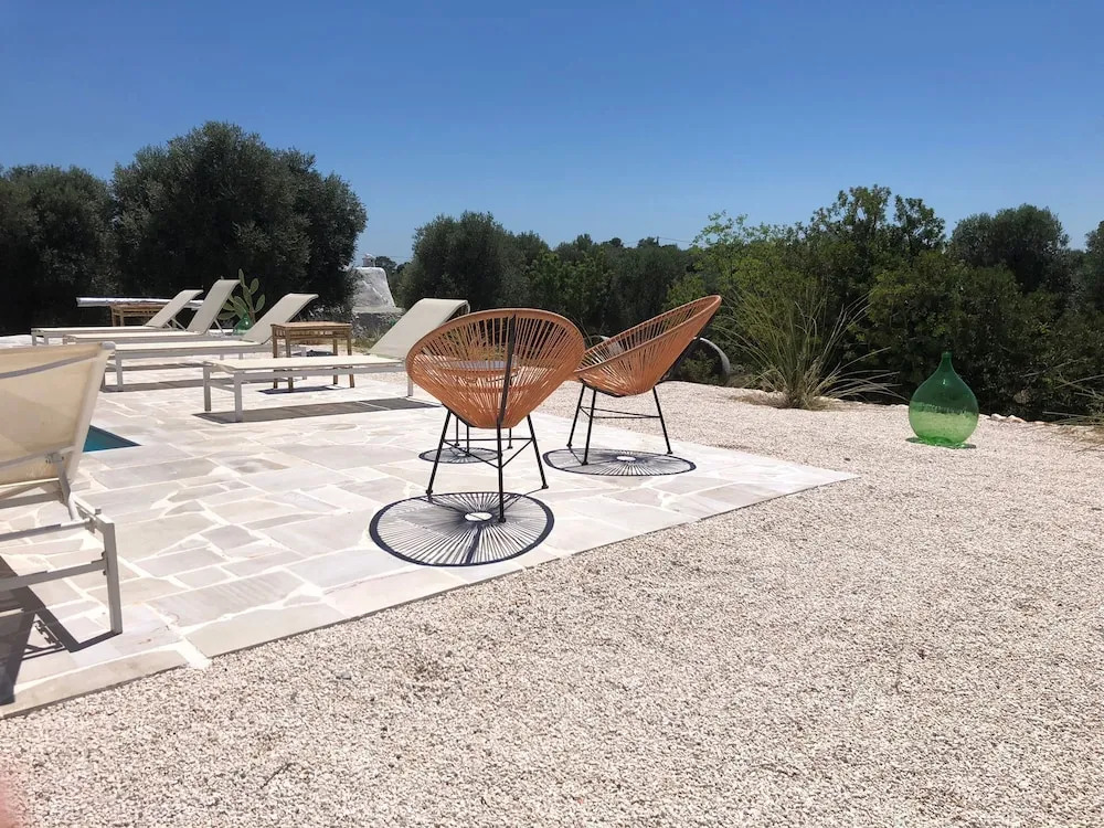 Impeccable 3-bed Villa in Contrada Sessana Grande