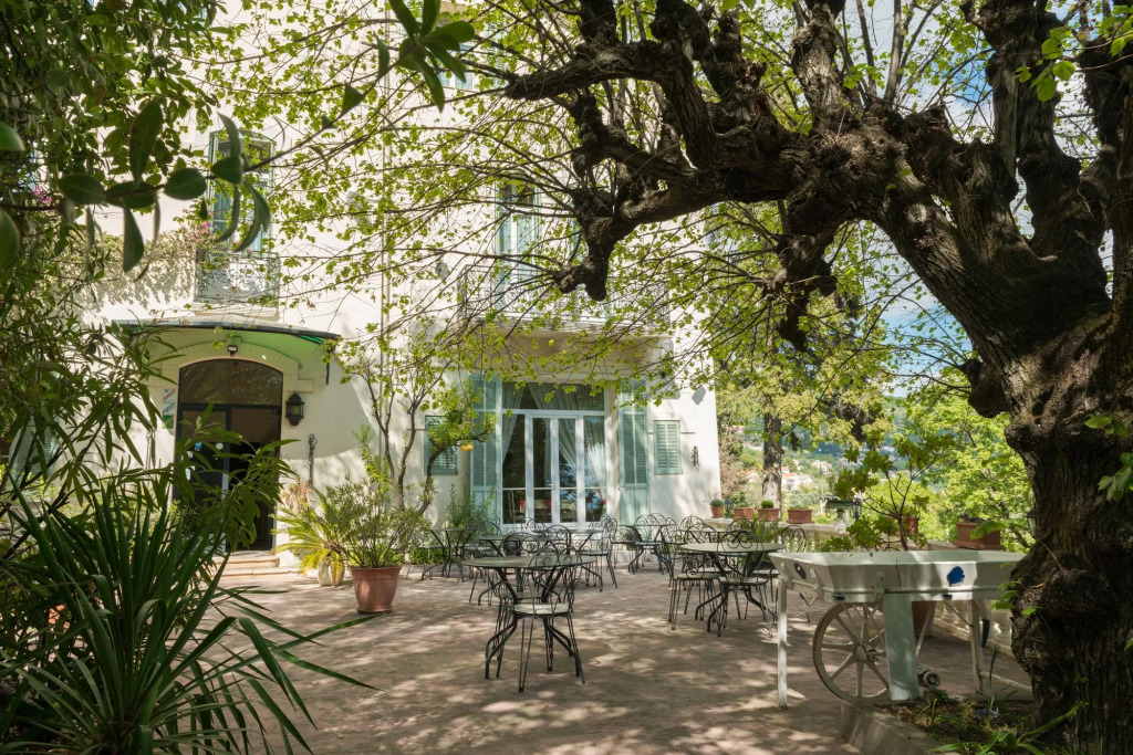 Logis Hôtel La Bellaudière