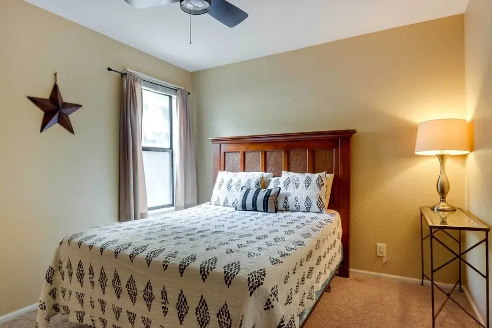 Unwind Poolside! Lakefront Osage Beach Condo