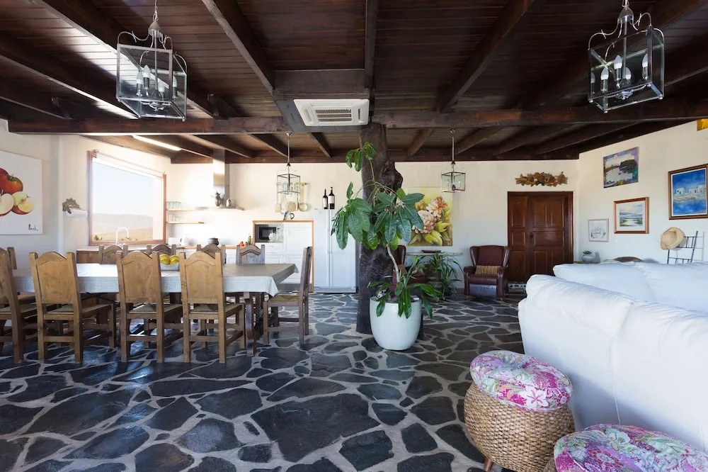Casa Pilar, Aurora y Tarabilla en Finca Ecológica
