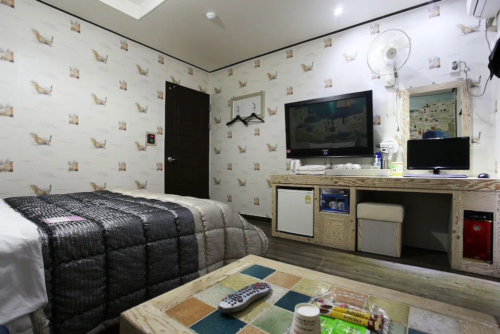 Picasso Motel Daejeon