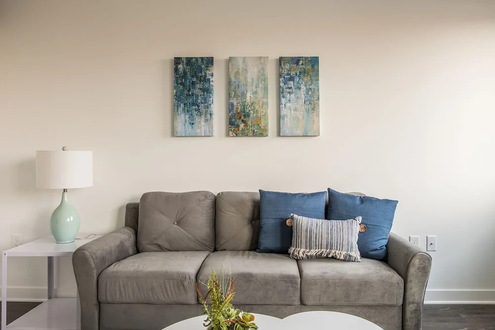 Macalester Apartments by Frontdesk