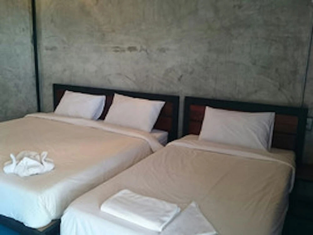 Sangklakiri Resort