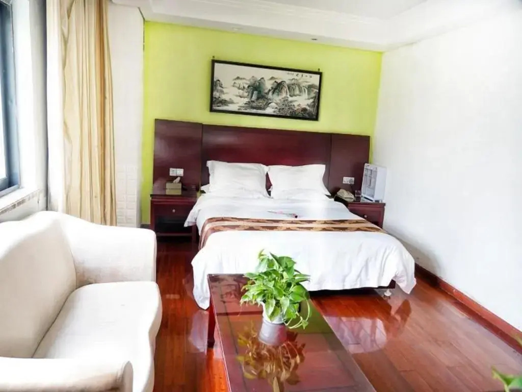Shell Shanghai Qingpu District Huaxin Town Xinfu Middle Road Hotel