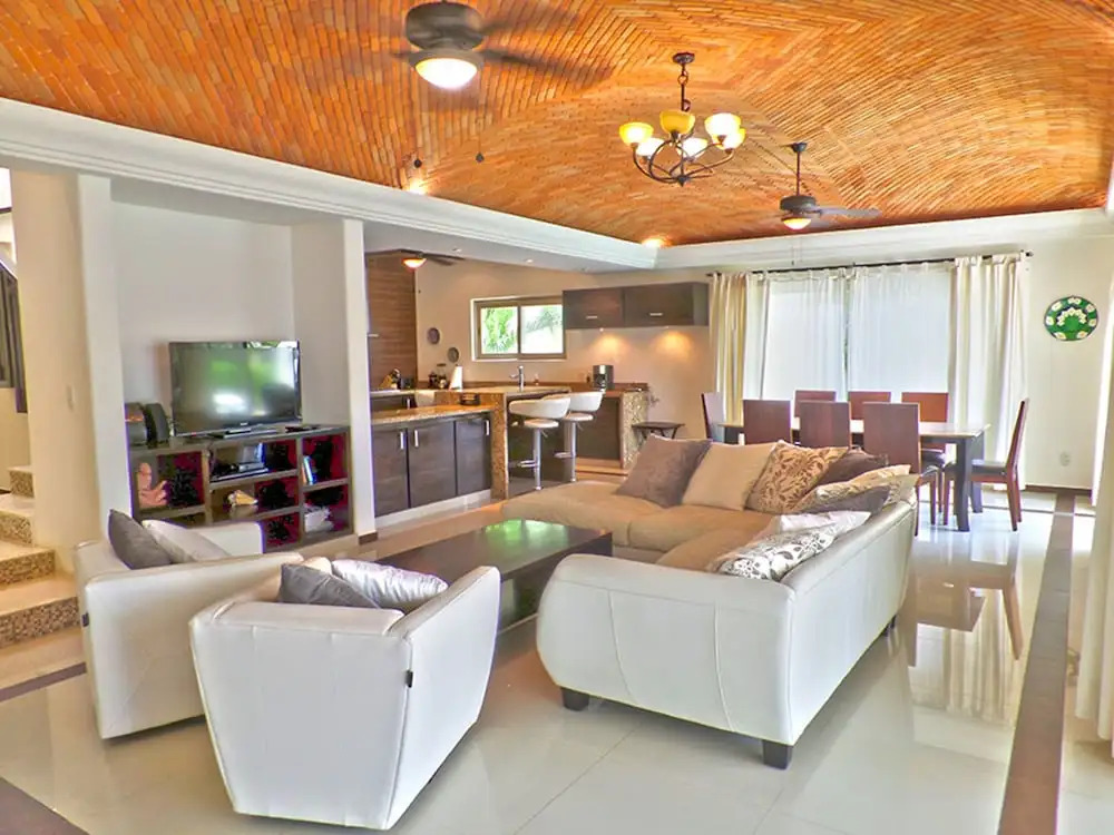 Lich Naj Luxury Villa