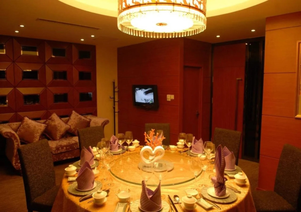 Days Inn Frontier Qingdao Airport