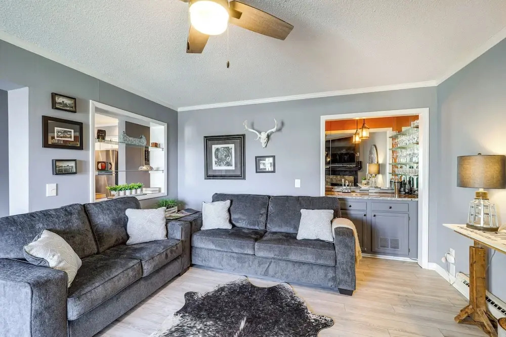 Resort Amenities: Beech Mtn Condo Near Skiing!