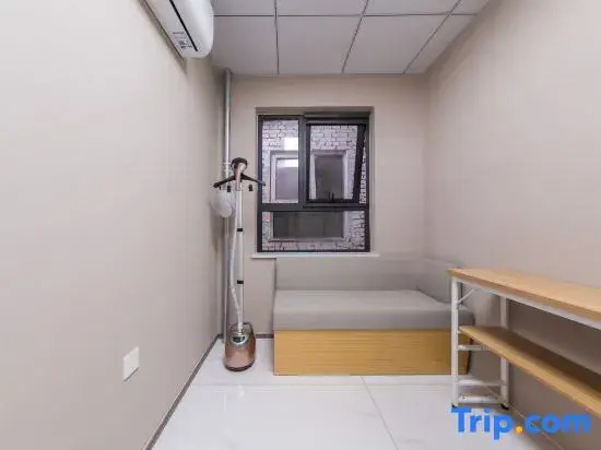 Super 8 Select Hotel (Taihu Street Universal Beijing Resort Store)
