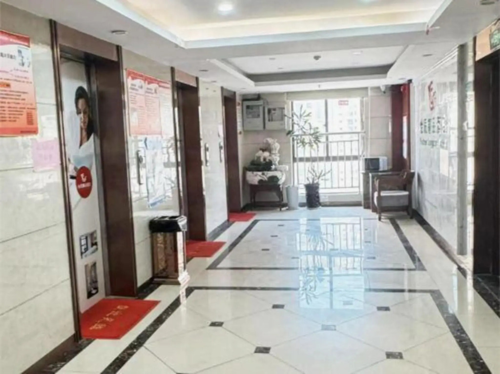 Yichen boutique hotel (university city store, Jinzhai south road, Hefei)
