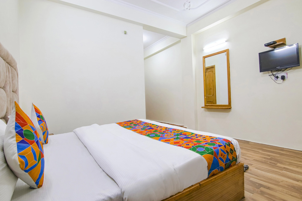 FabHotel Aransh Resorts Celebriti