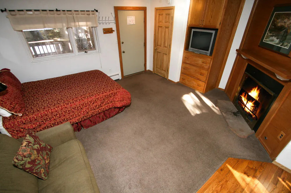 Breakaway West Condominiums