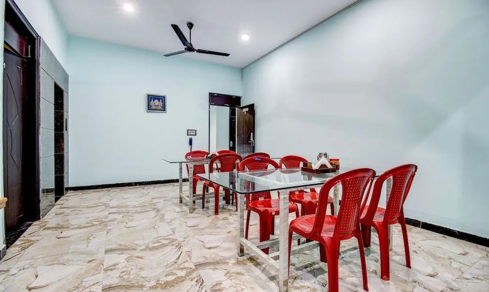 Treebo Trend Awadh Villa