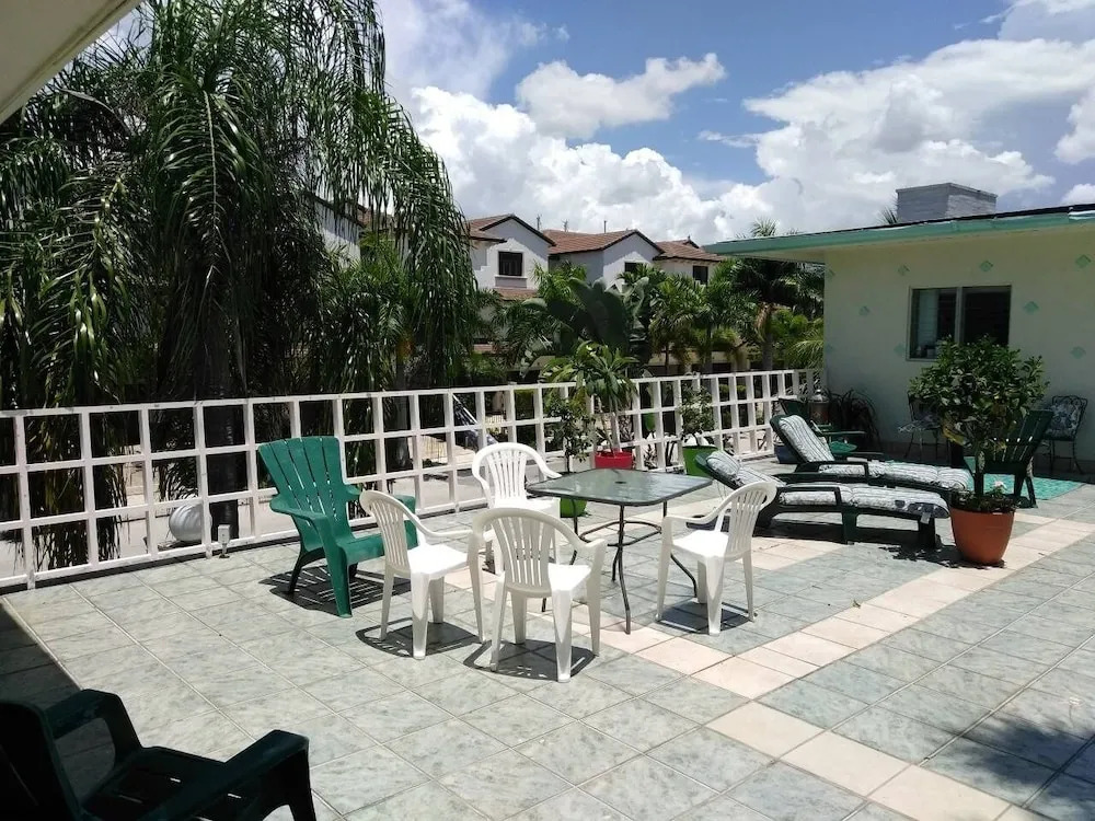 Cozy of Aquamar 8 - 1 Br Apts
