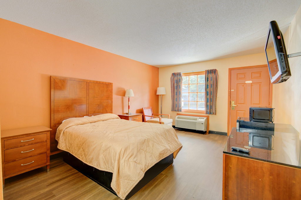 Hotel O Deluxe Inn Kingstree SC HWY 52